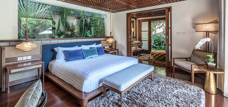 Villa Windu Sari - bedroom 1 with king bed