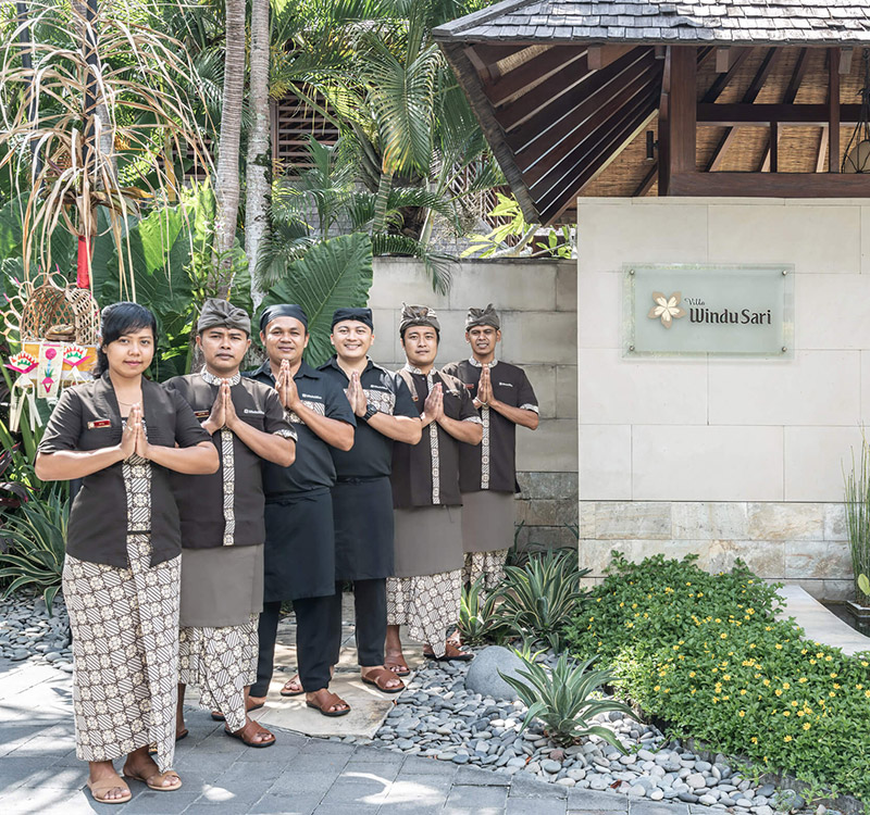 Villa Windu Sari - warm welcome by the staff